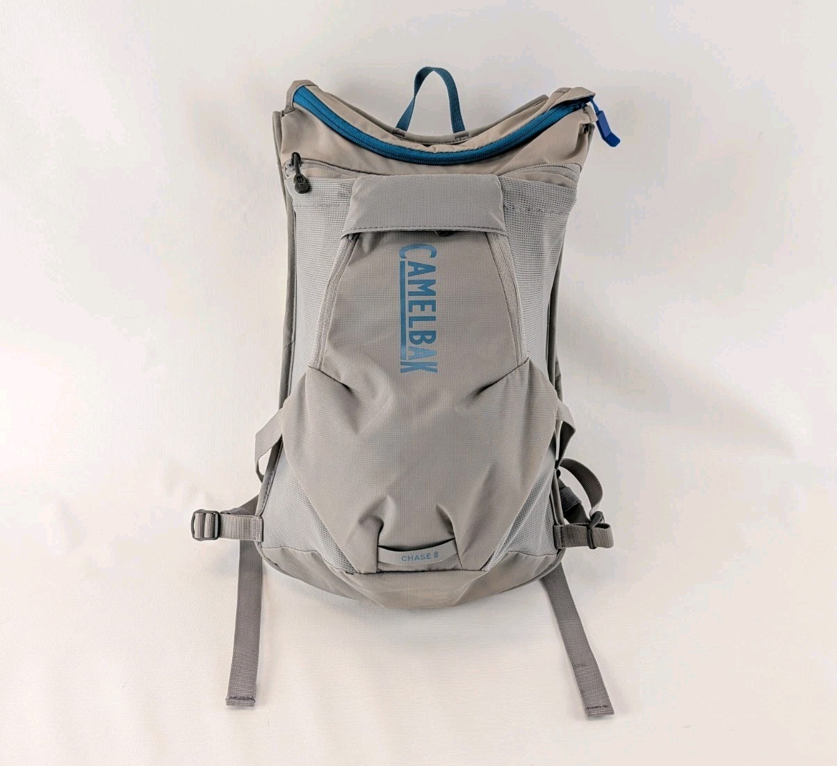 Camelbak Chase 8 Vest 70oz Hydration Pack Gunmetal/Larkspur