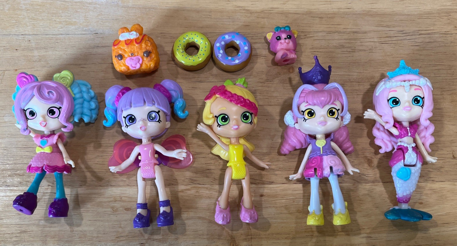 Shopkins Lil Shoppies Happy Places 3" Dolls Kate Lily Pops Bub-Lea Queen Behave