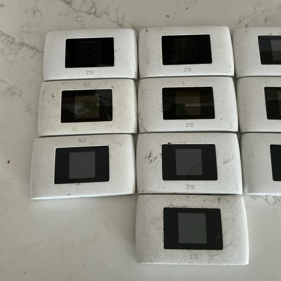 (10) Sprint 4G Wi-Fi Mobile Hotspot Modem 4G LTE Router White - Image 2 of 4