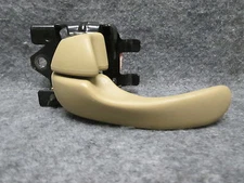 2000-2005 Chevrolet Impala Monte Carlo LH Interior Door Handle Beige OEM 20373