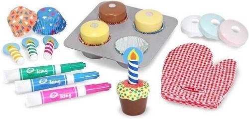 Melissa & Doug - Bake & Decorate Cupcake Set -(14019) for Boys and Girls - Picture 5 of 6