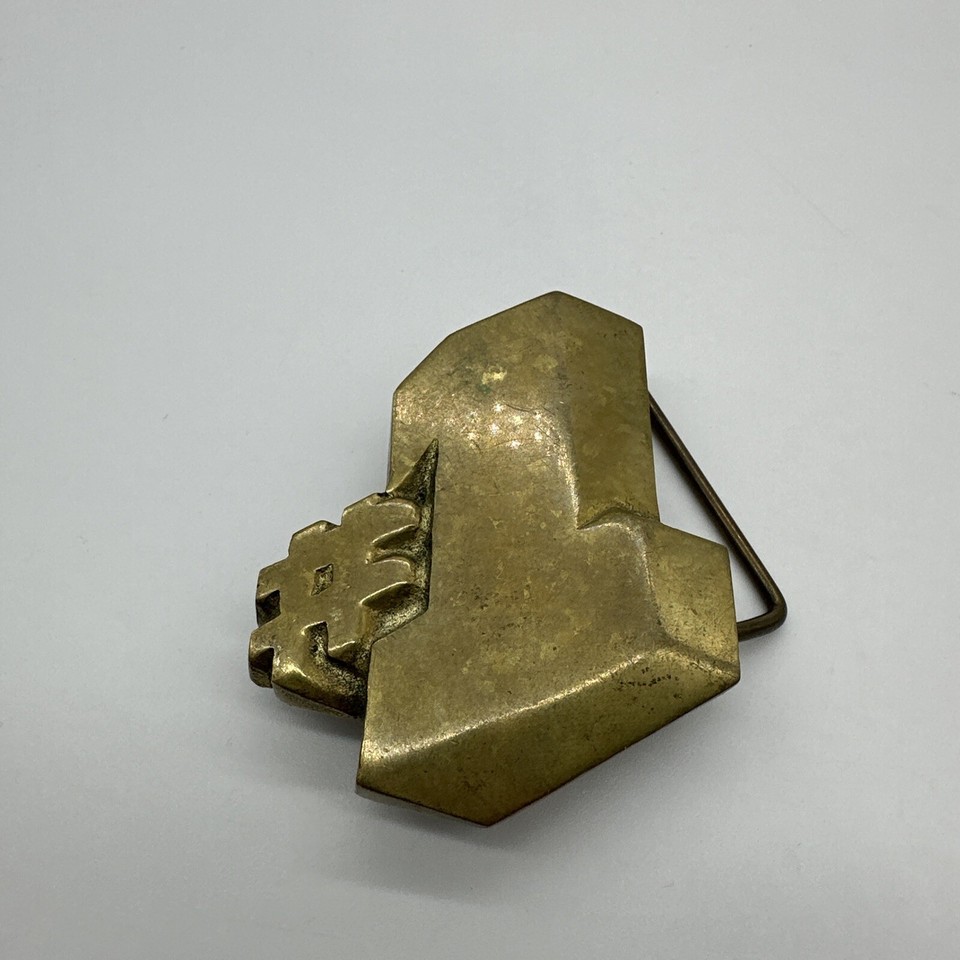 1 NUMBER 1 FIRST PLACE BRASS BELT BUCKLE! VINTAGE! RARE! BARON! 1978