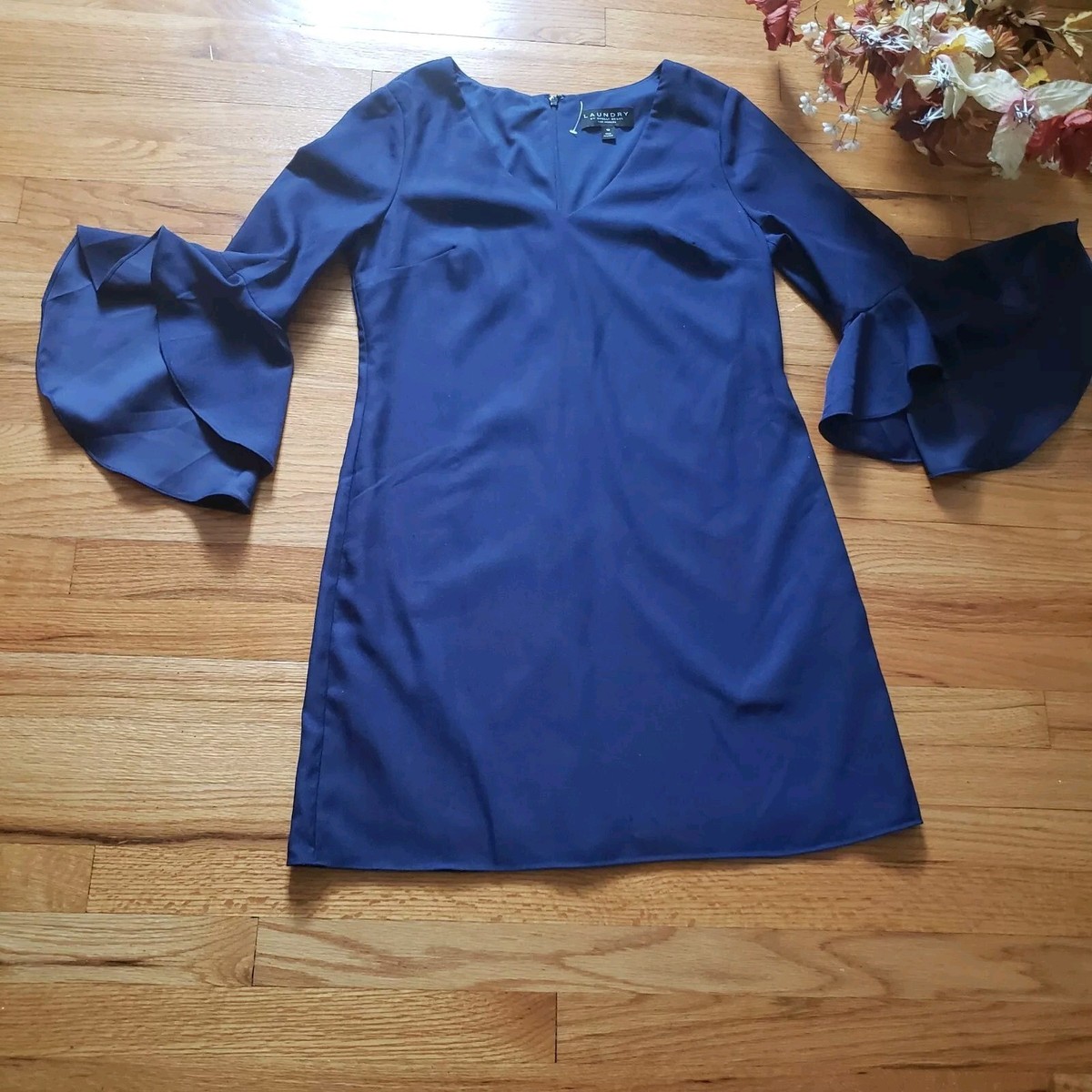 laundry by shelli segal navy blue dress Laundry By Shelli Segal Navy Midnight Blue Dress sz 10 Bell Sleeve Womens  Sheath