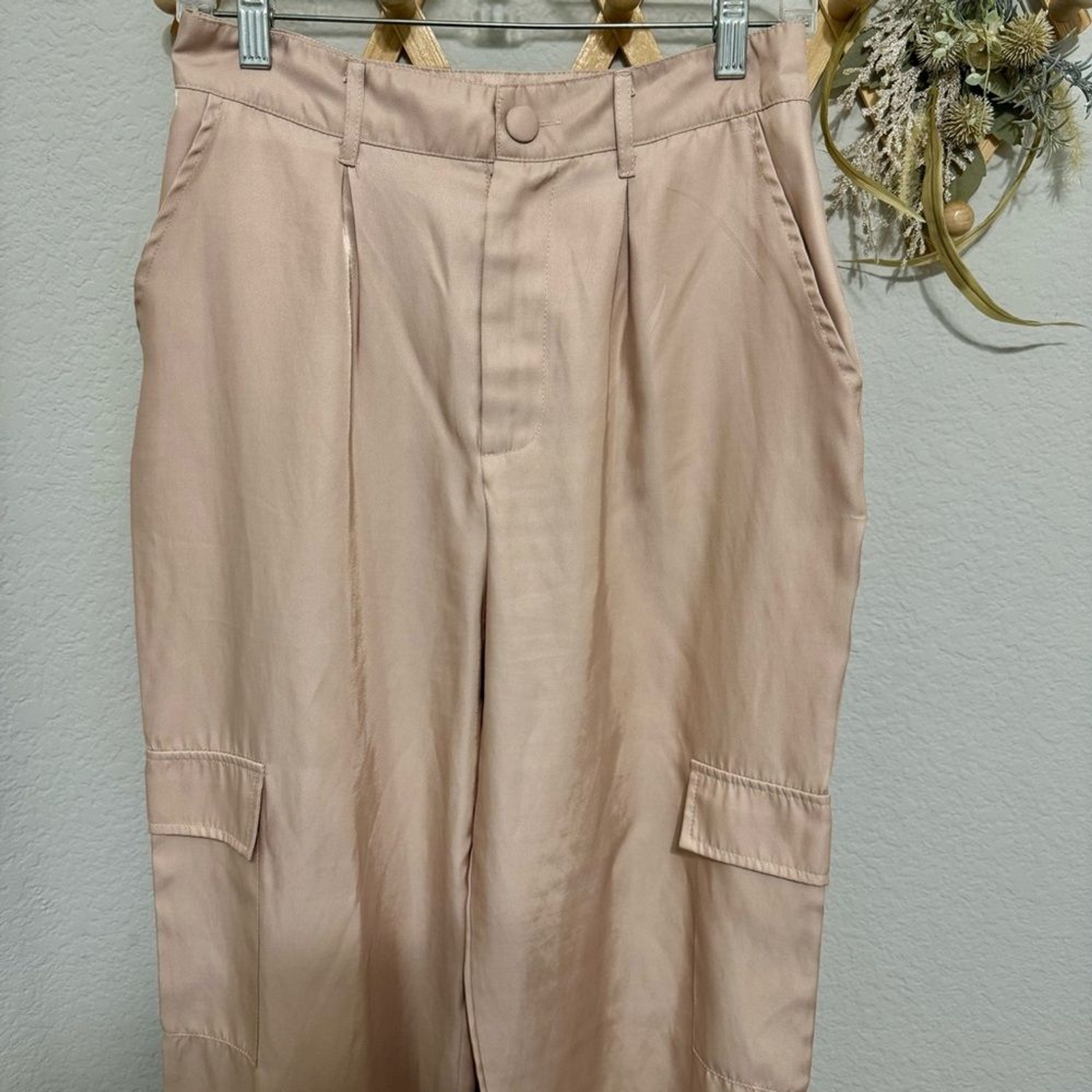 Love, Whit by Whitney Port Pink Cargo Trouser Pants Size 6