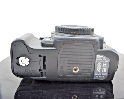 Nikon Df 16.2MP Digital SLR Camera - Black (Body Only) Shutter