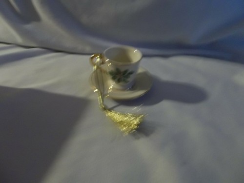 Lenox Holiday Tasse und Untertasse Ornament in Box - Bin N - Bild 5 von 7