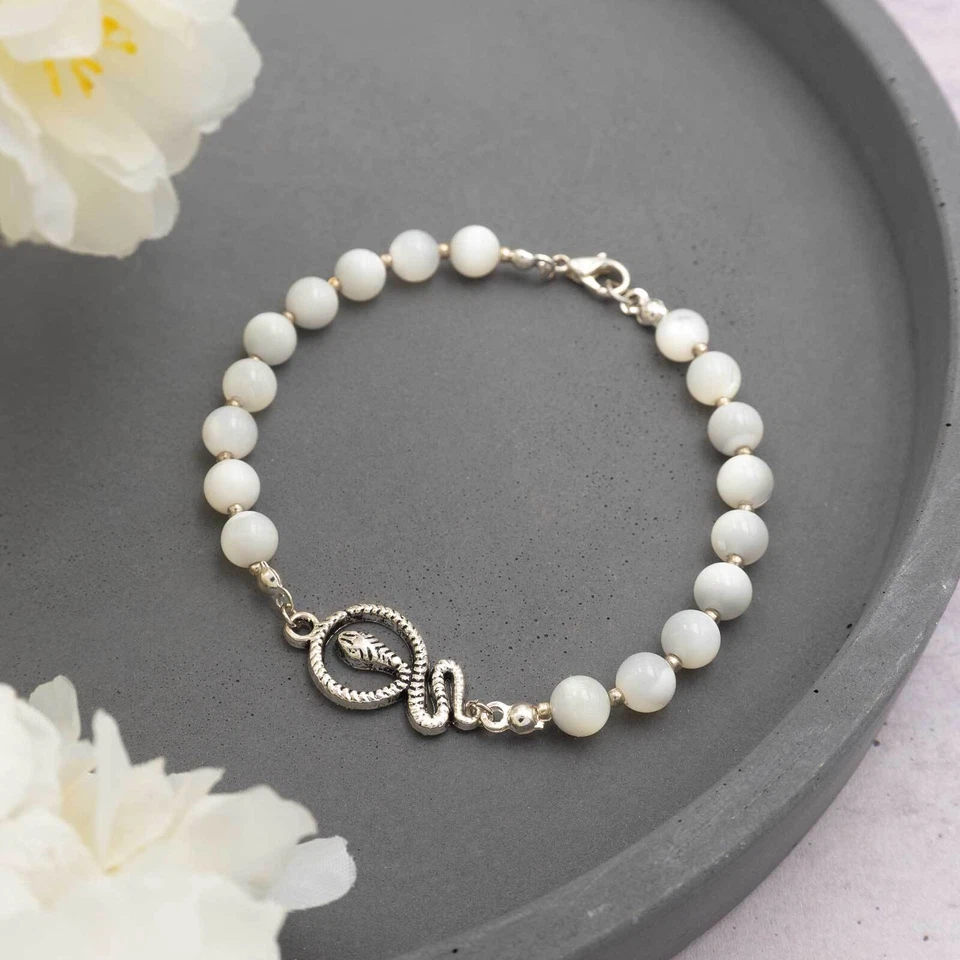 Vintageparts DIY Perlen aus Perlmutt aus gebleichten Trochus-Muscheln 6 mm - Bild 2 von 4