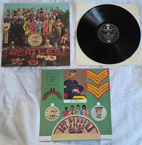 BEATLES Sgt. PEPPER BANDED PATHE MARCONI CONTRACT PRESS + INSERT PMC7027  VINYL