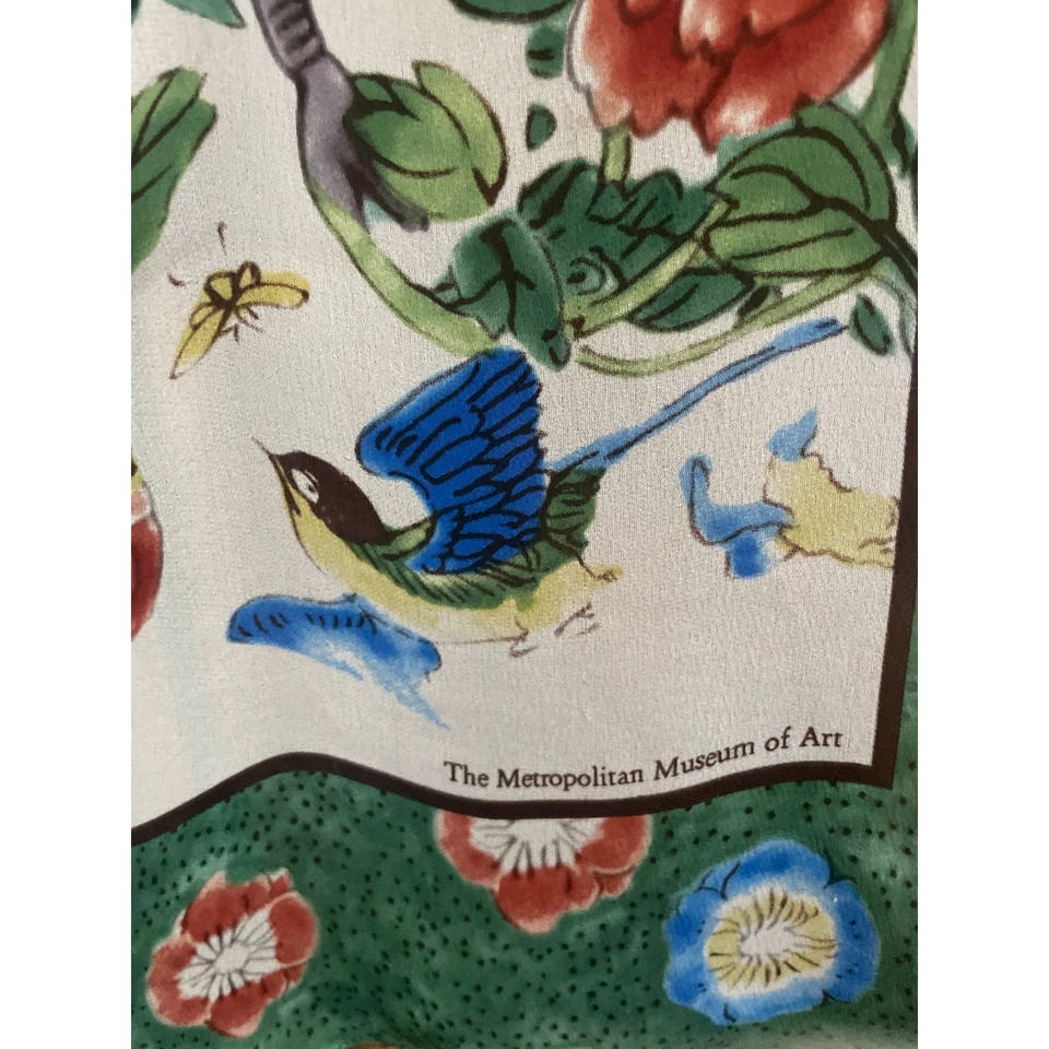 MUSEO METROPOLITANO DE ARTE Bufanda de Seda Estampada Oblonga Colibrí Pájaro Floral Foto 2 de 3