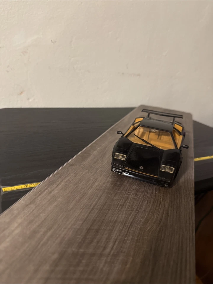 Black Lamborghini Countach 1/24 1:24 Revell G. M. B. H. 1988 Rare Vintage - Image 3 of 4