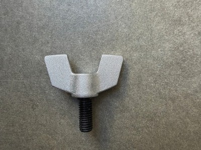 YAMAHA Wing Bolt M8 für Drum Set, neuwertig
