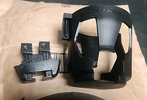 Quantum Mobility Chair Cupholder Drink Holder 2 Pc Clips On OEM Quantum Brand - 第 1/4 張圖片