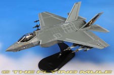 Hobby Master 1:72 F-35C Lightning II USMC VMFA-251 Thunderbolts DW01