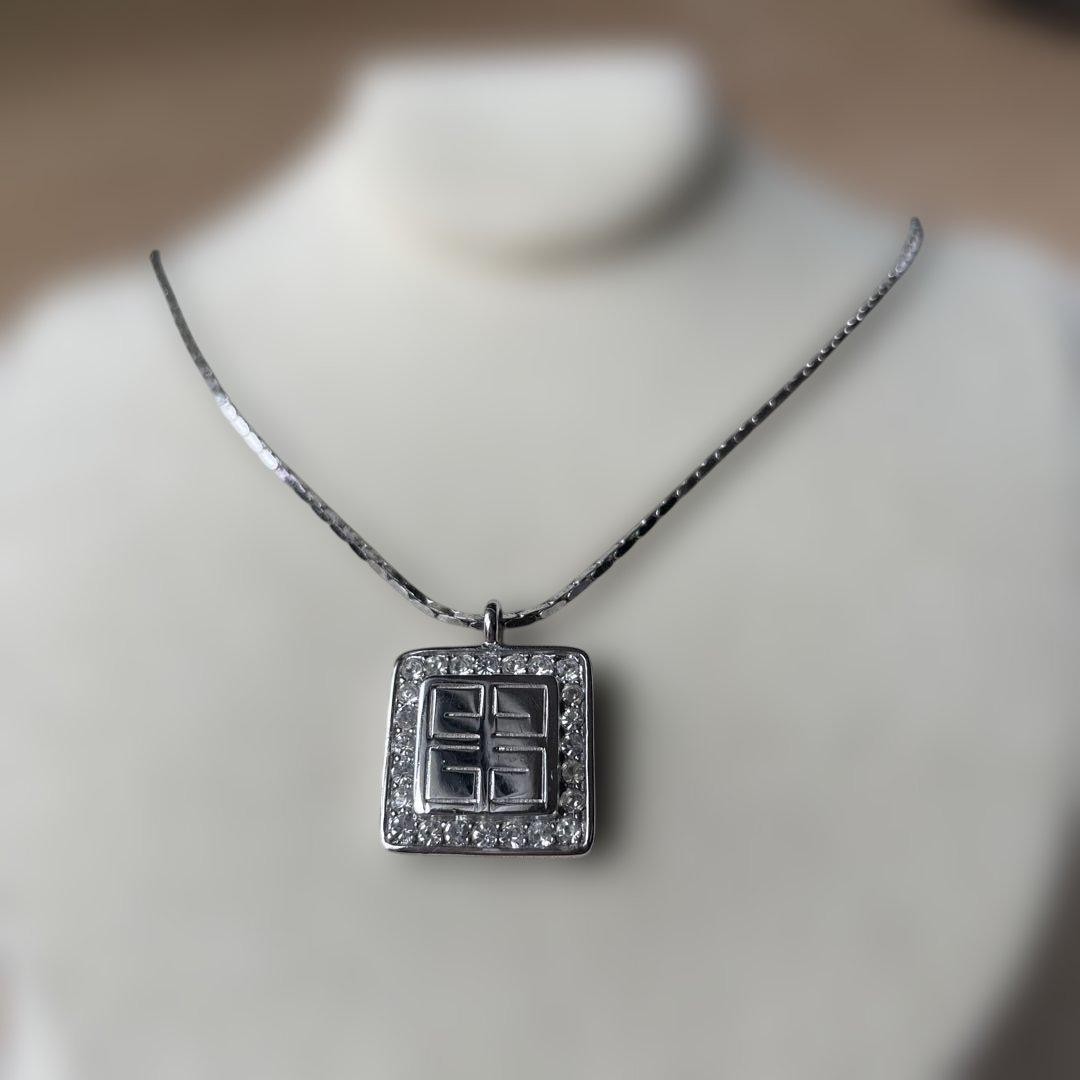 GIVENCHY Necklace 8614 | eBay