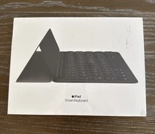 Apple Smart Keyboard iPad Pro 10.5"/ iPad 7 8 9/Air 3rd Gen A1829 - New