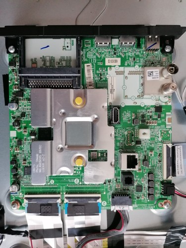 LG TV Mainboard aus 43UQ7006 LB