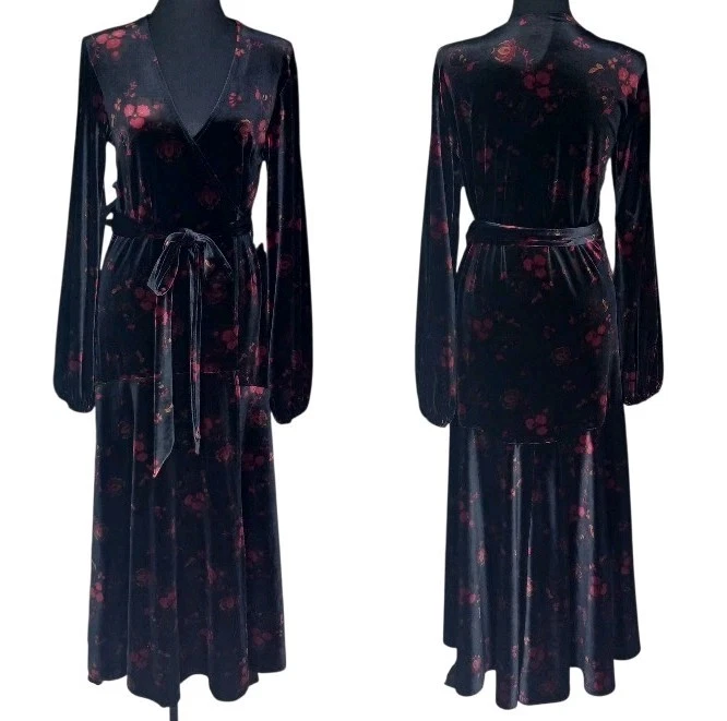 Vestido envolvente midi de terciopelo estampado Topshop $138 negro rojo floral romántico Foto 2 de 4