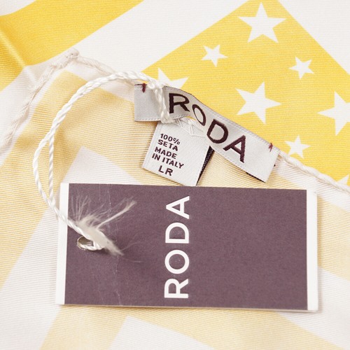 NWT RODA Golden Yellow Star and Stripe Print Silk Pocket Square - Picture 3 of 3