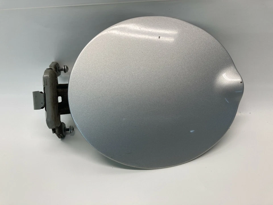 1998 1999 2000 2001 2002 2003 Ford Escort Sedan Fuel Filler Door Gas Lid Cover Foto 2 de 4