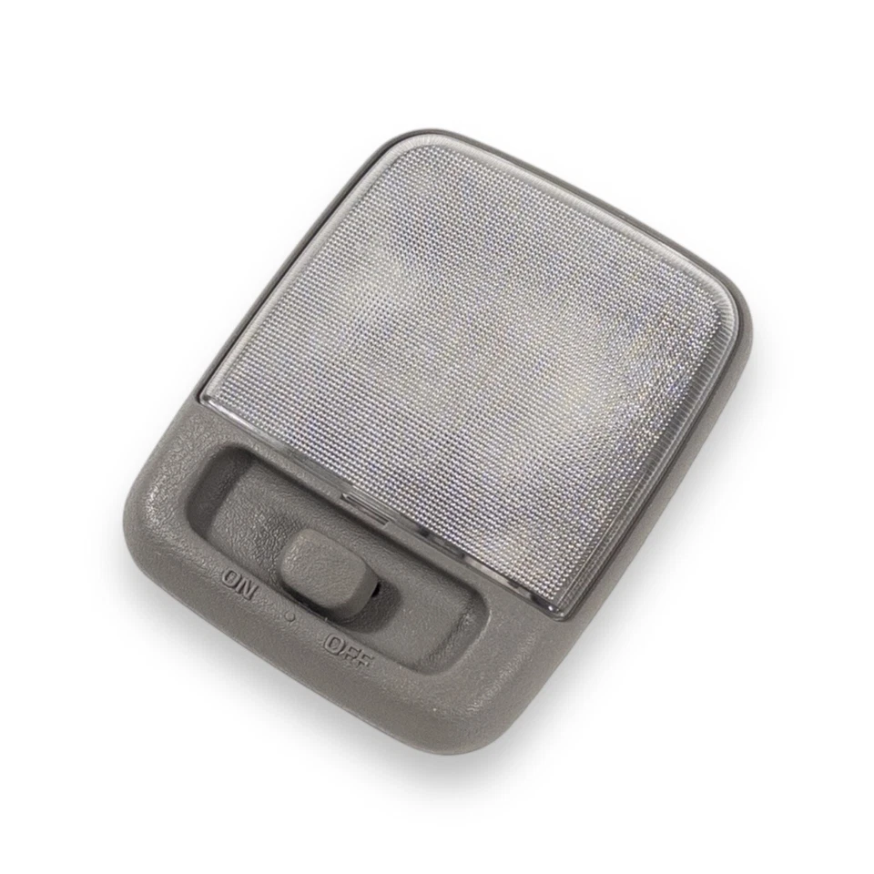 Luz domo mapa superior trasero y de carga gris oscuro Nissan e Infiniti Foto 2 de 4