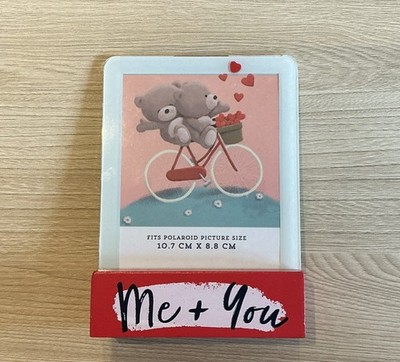 Hugs me + you Polaroid Ständer, Valentinstag Geschenk 10,7cm x 8,8cm