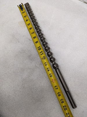 UNBRANDED SDS-MAX 4-CUTTER CARBIDE TIPPED DRILL 1''X14-1/2''X20-1/2'' NEW D0
