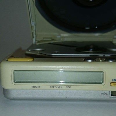 SONY D-40 Portable CD Player Discman White Tested Japan Collector