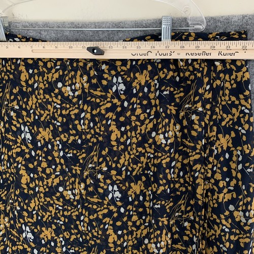 NEW Skies are Blue Skirt Women's 3X Blue Floral Faux Wrap Hi-Low Stitch Fix - Picture 6 of 11