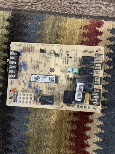 YORK 265902 Furnace Control Circuit Board 50A56-243