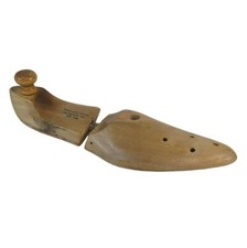 Vintage Wright Shoe of NY Wooden Right Shoe Tree Stretcher with Knob Size 9/1
