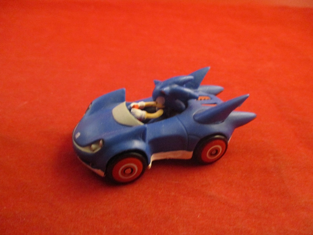 Sonic & Sega All-Stars Racing ミニカー　ラジコン Amazon.com: Sonic & Sega All-Stars Racing RC: Sonic - NKOK
