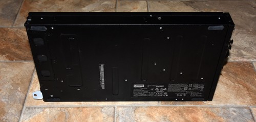 Lenovo ThinkSystem SE350 Server Xeon D-2123iT 2.2GHz 32GB RAM 2x 480GB 2x 120GB - Picture 6 of 9