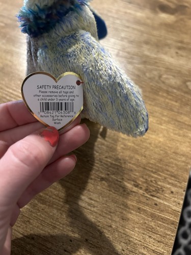 Retired Ty Beanie Baby “Buzzy” With Intact Tags - Picture 7 of 16