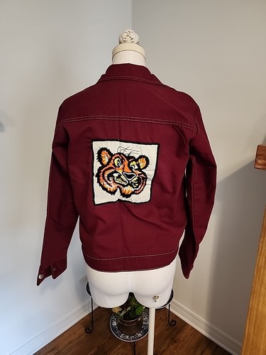 Vtg. 70s Billy The Kid Maroon Denim Work Jacket Exxon Tiger Embroidered Patch