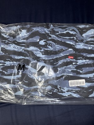 【Supreme】Small Box Hooded Sweatshirt★Blue TigerCamo★24FW Supreme Small Box Hoodie Sweatshirt 'Blue Tiger Camo' M Size