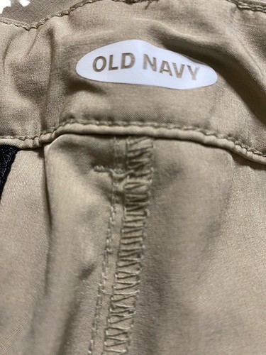 Old Navy Boys Built-In Flex Twill Straight Uniform Shorts Khaki (Kids Size: 16) - Picture 3 of 4
