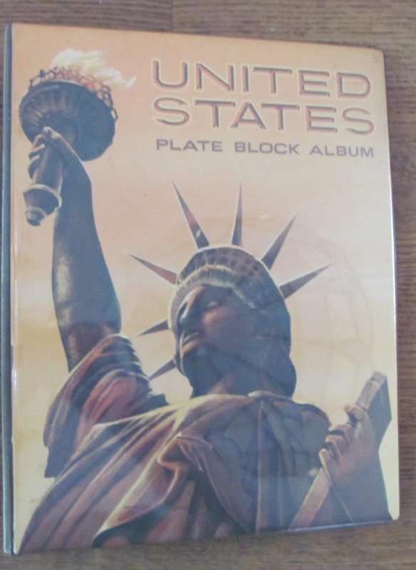 H.E. Harris US Plate Block Stamp Binder USED (slight spine damage) NO PAGES!