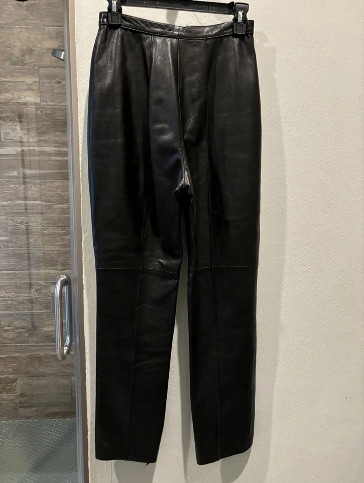 Pantalones Carlisle negros de talle alto de cuero vintage Foto 2 de 4