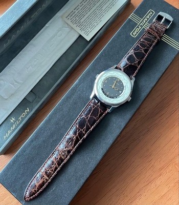 希少 1980s ハミルトン ワールドタイマー ワールドタイム 8984 OH済 Hamilton 8984 World Timer Watch Quartz 38mm Rare Vintage Brown