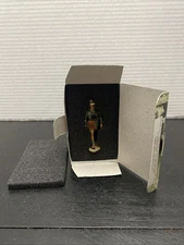 King & Country AK041 WW2 Afrika Korps Marching AK Officer Figure 1/30 Scale