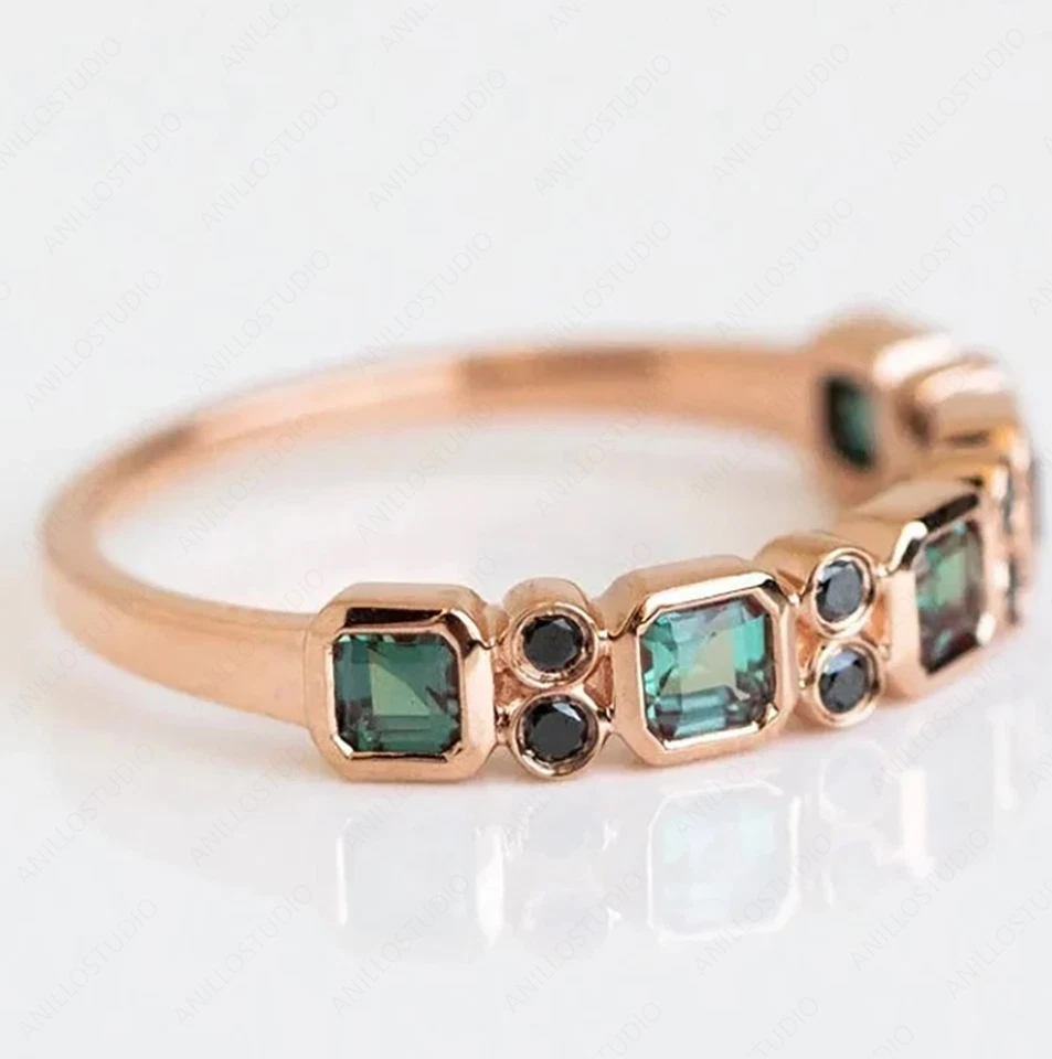 Альтернативное восьмиугольное кольцо с александритом и черным позвоночником Half Eternity - Изображение 3 из 4