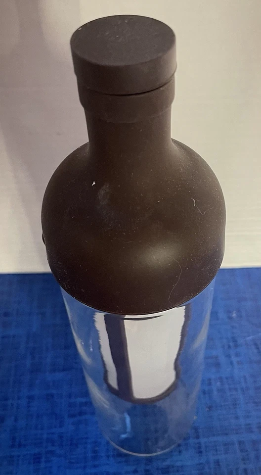 Botella de café de vidrio con filtro Hario café frío usada en excelente estado Foto 2 de 2
