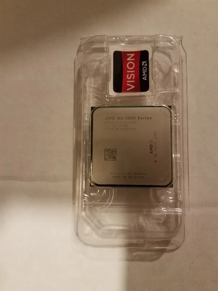 AMD A6-Series A6-3500 3 Core  2.1GHz Socket FM1 CPU AD35000JZ33GX - Image 4 of 4