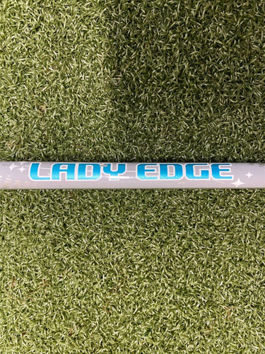 Tour Edge Lady Edge Pitching Wedge / RH / Ladies Graphite NEW GRIP / jl5823 - Picture 7 of 9