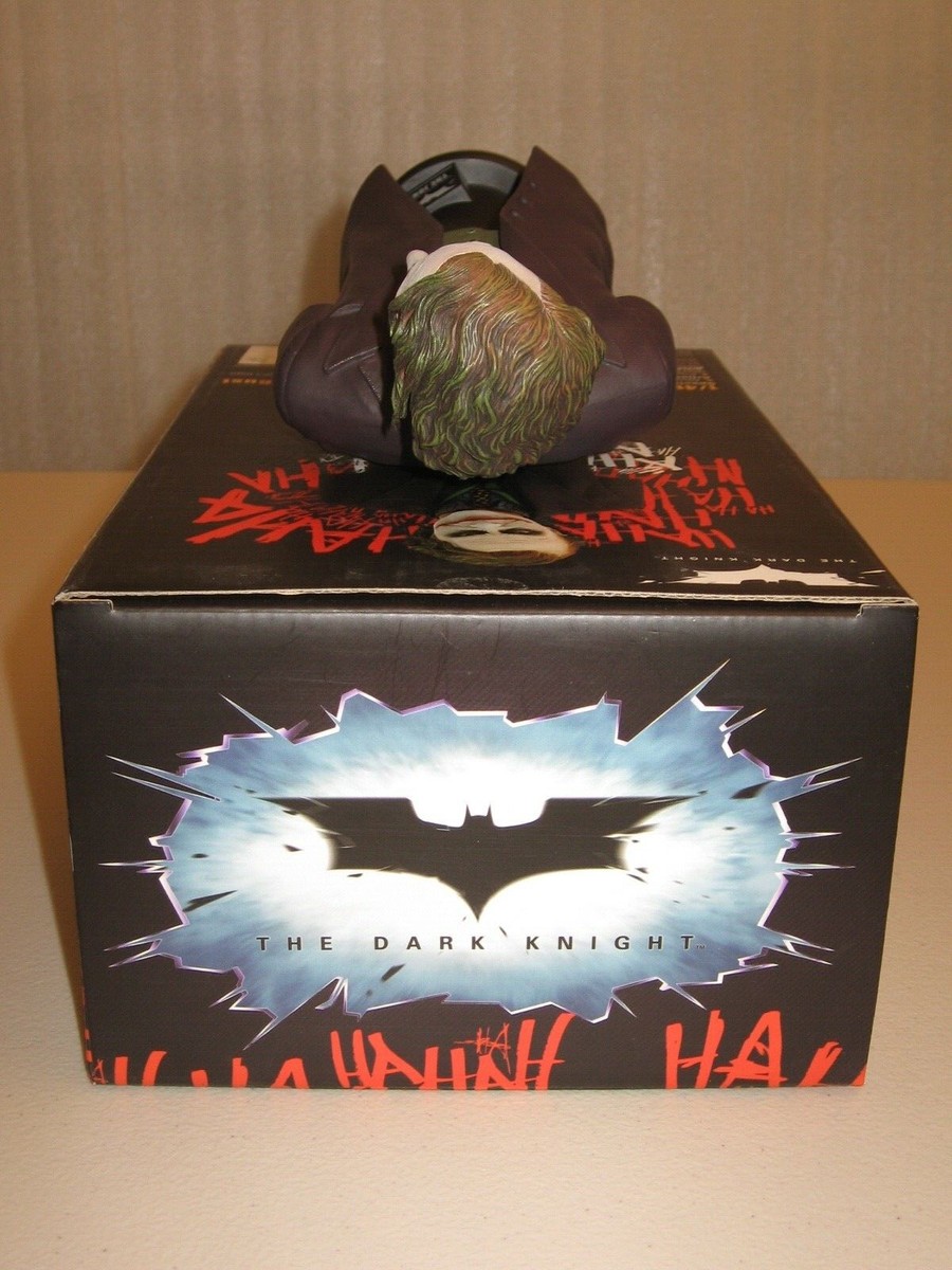 Dark Knight Hot Toys Joker 1/4 Scale Bust + Box NM+ Heath Dark Knight Hot Toys Joker 1/4 Scale Bust + Box NM+ Heath