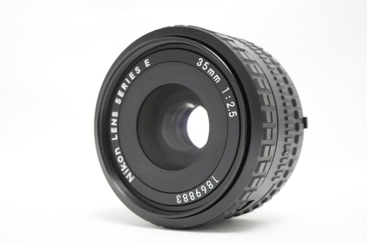 美品 NIKON AI-S SERIES E 35mm F2.5 M348 Nikon 35mm f2.5 Series E - Lens – Kamerastore