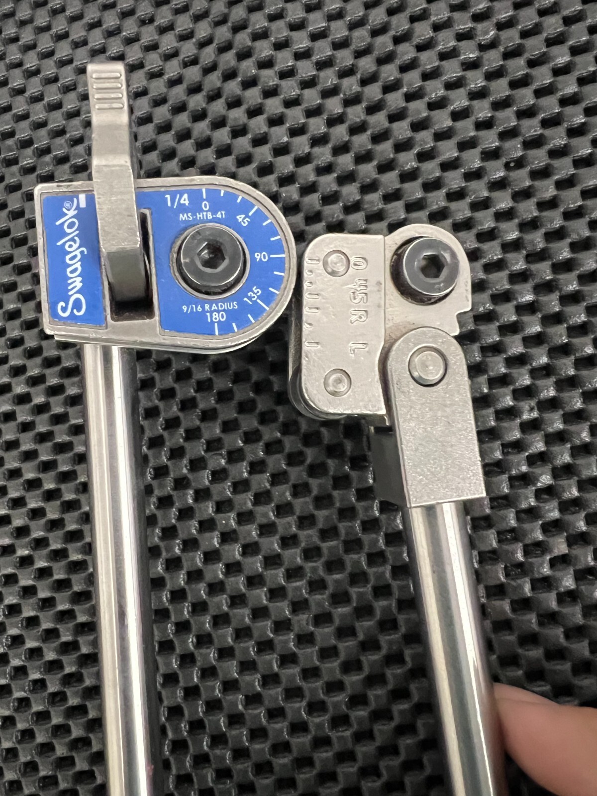 Swagelok 3/8", 1/4" Stainless Steel Tube Benders w/cutting tool and