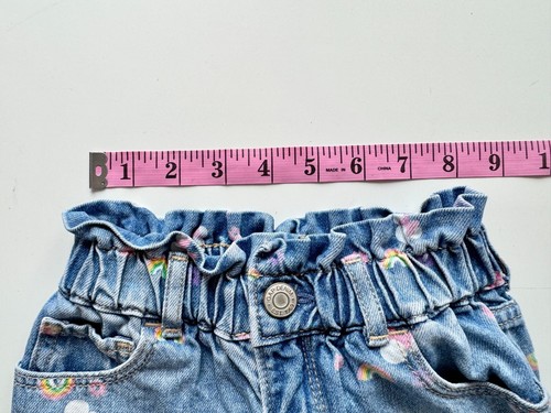 Girls' GAP x DISNEY Mom Ruffle Minnie Mouse Print Raw Hem Denim Shorts, Size 4Y - Picture 10 of 13