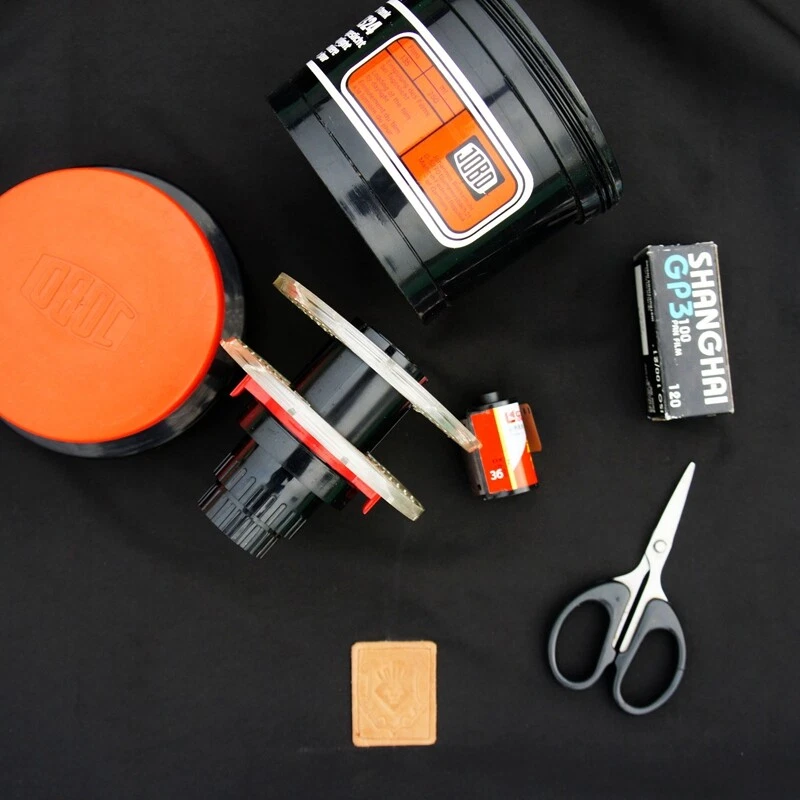 Darkroom Large Format Camera Film Changing Tent Bag Size 75cm*110cm*75cm 2025US - Image 3 of 4