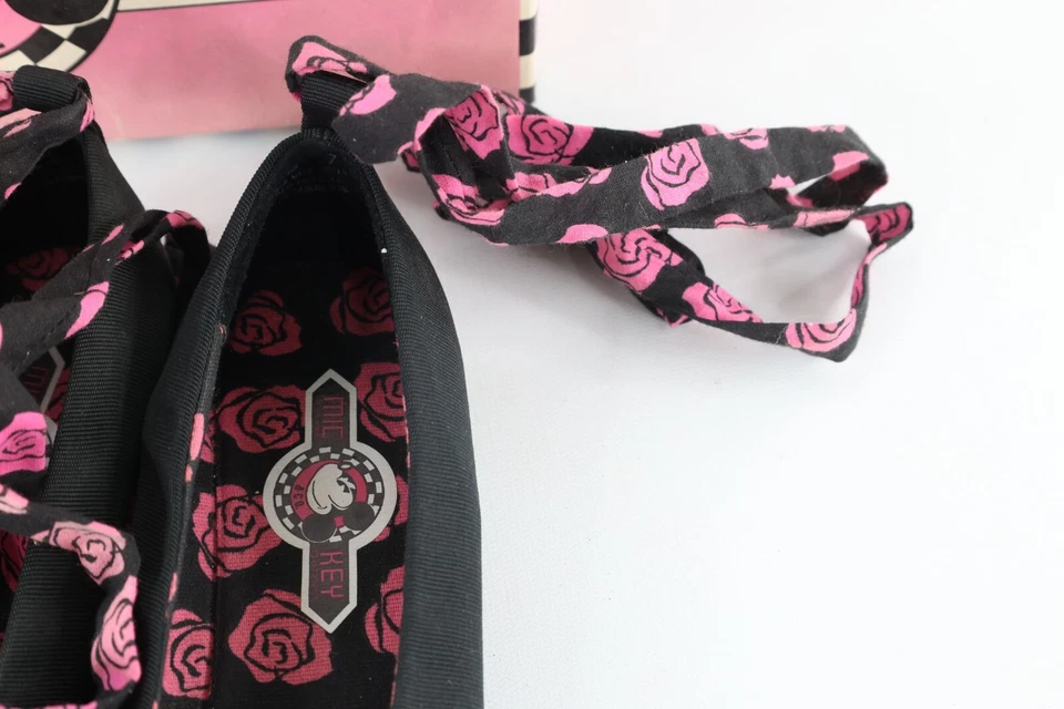 Nuevo de Colección Años 90 Disney Mujeres Talla 7 Tobillo Envoltura Mickey Mouse Ballet Zapatos Planos Negros Foto 3 de 4